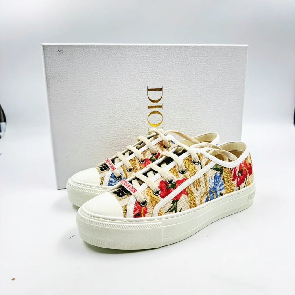 Never used! Dior Walk'n'Dior Floral Embroidery Low Top Sneakers